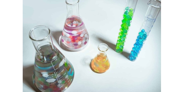 Laboratory Specialists